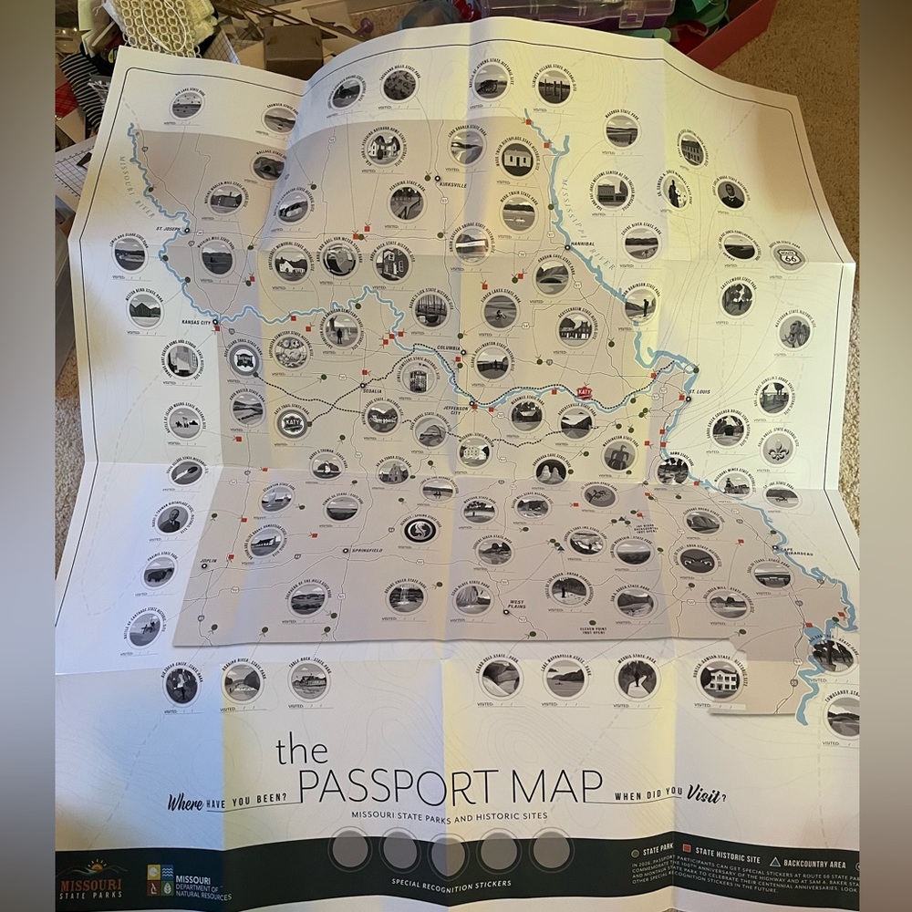 Missouri Passport Map with stucjers